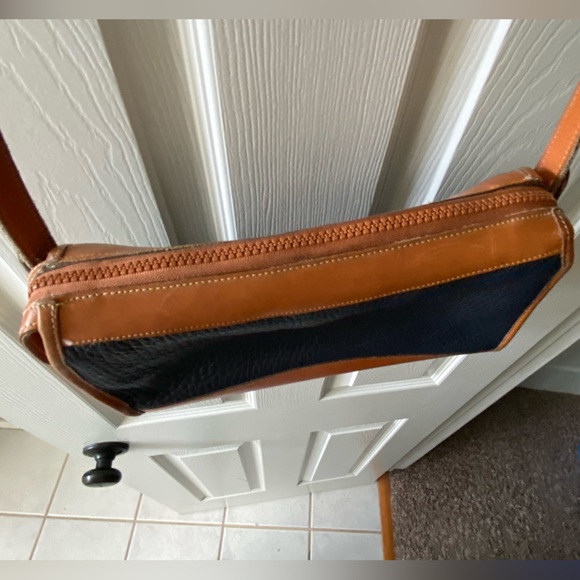 Vintage Dooney & Bourke classic 90’s Purse - Picture 7 of 12